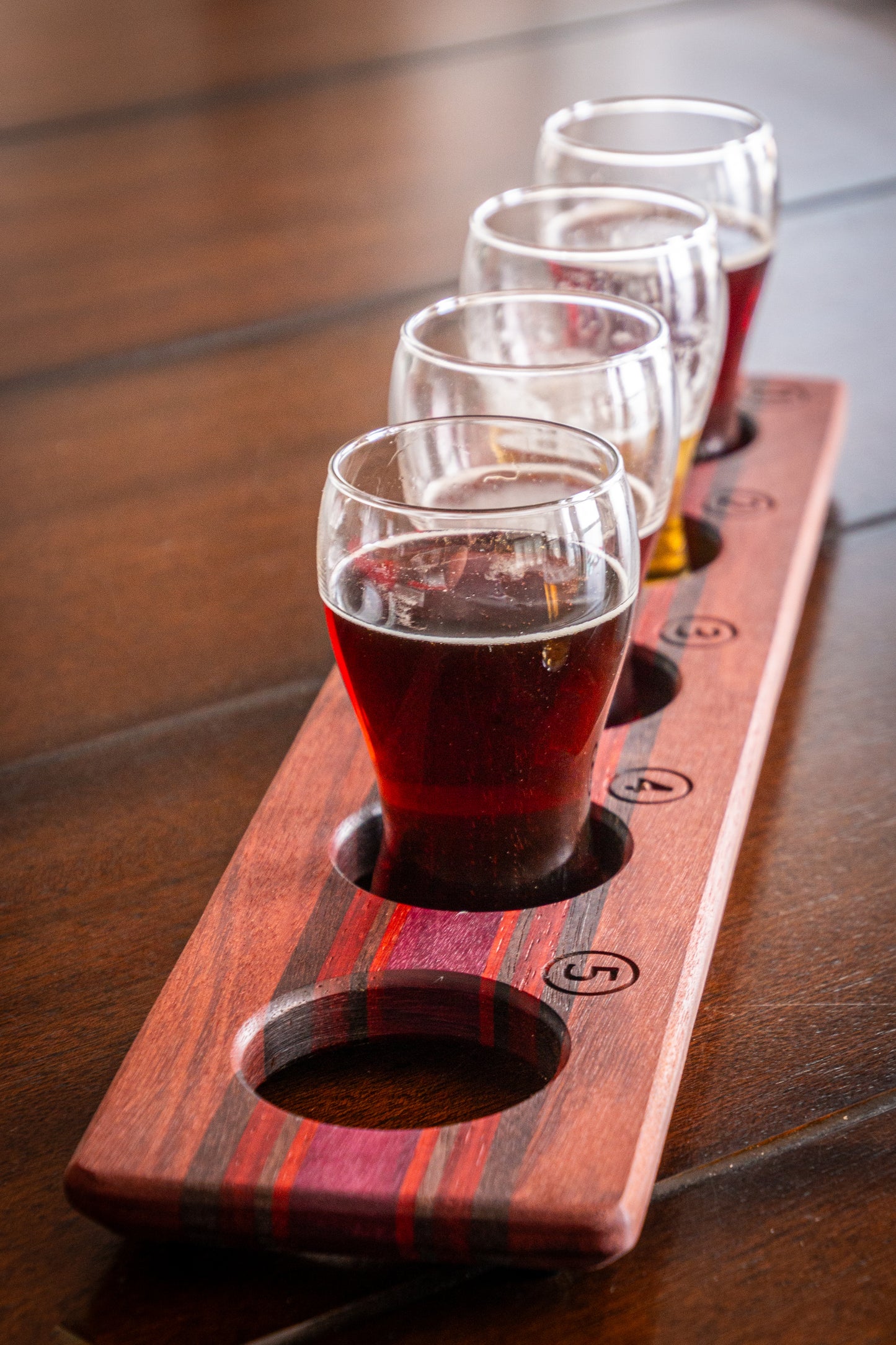 Twilight Red - 5 Glass Flight Board